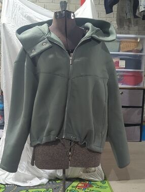 Green Hooded Zip Jacket - Brand Unspecified